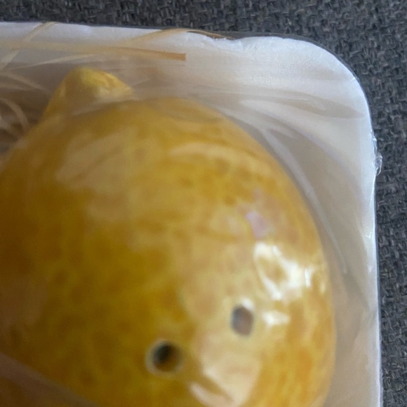 Vintage lemons Salt & Pepper Shakers / Collection, Japan
F7 poise - Picture 4 of 4